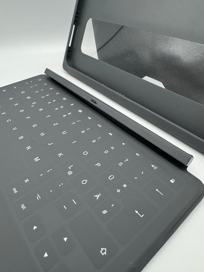 ClaZo Smart Rugged Touch Keyboard 10.9